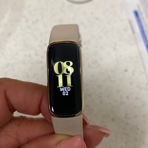 Fitbit Luxe activity tracker